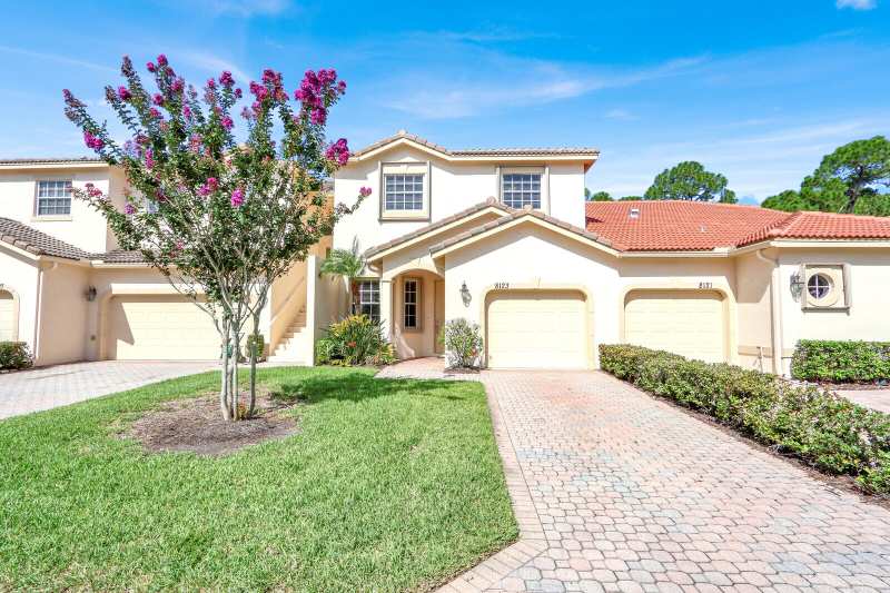 3 bedroom Townhouse at 8123 Carnoustie Place, Pod 20C Pud Ll At The Reserve - Castle Pines, Port St. Lucie — photo 1