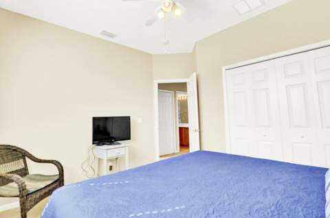 8123 Carnoustie Place, Port St. Lucie FL - photo 22 of 38