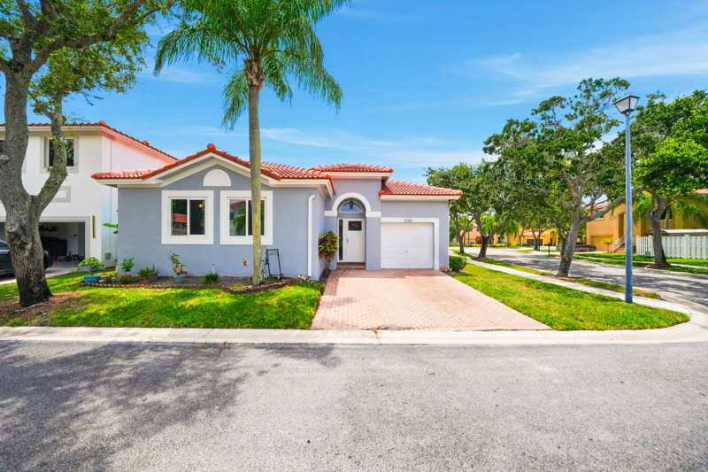 3 bedroom Single Family Residence at 16208 Opal Creek Drive, Emerald Courts - Opal Creek, Weston — photo 1