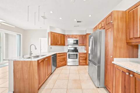 16208 Opal Creek Drive, Weston FL - photo 20 of 37
