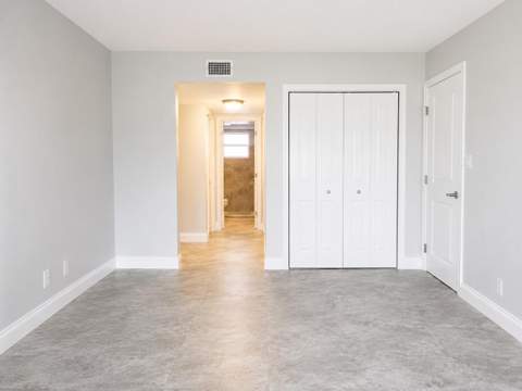 4650 Washington Street #207, Hollywood FL - photo 19 of 34