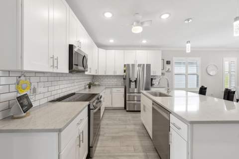 10788 SW Vasari Way, Port St. Lucie FL - photo 10 of 104