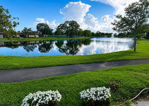 570 Laconia Circle, Lake Worth FL - photo 20 of 21