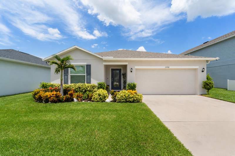 4 bedroom Single Family Residence at 10788 SW Vasari Way, Verano South Pud 1 - Pod C - Plat No. 4, Port St. Lucie — photo 2