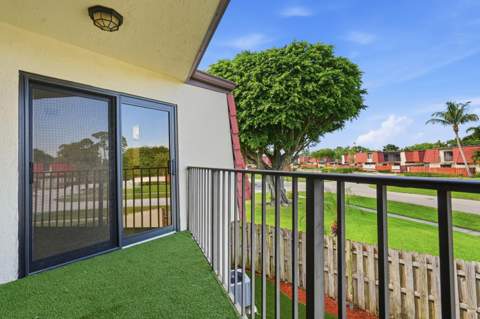 3801 Victoria Drive, West Palm Beach FL - photo 22 of 33