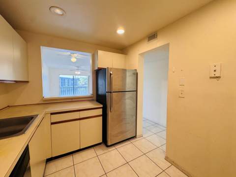 8025 S Colony Cir Circle #203, Tamarac FL - photo 8 of 21
