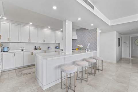2295 S Ocean Boulevard #425, Palm Beach FL - photo 12 of 40