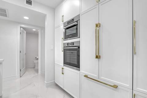 2295 S Ocean Boulevard #321, Palm Beach FL - photo 10 of 36