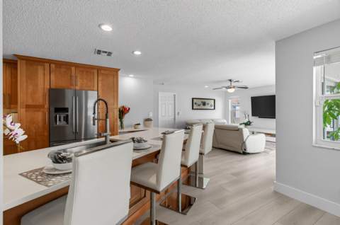 22052 Martella Avenue, Boca Raton FL - photo 20 of 100