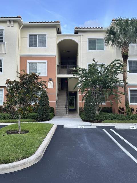 9857 Baywinds Drive #9112, West Palm Beach FL - photo 9 of 34