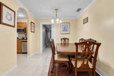 2131 Acapulco Drive, Miramar FL - photo 7 of 33
