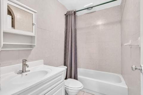 2131 Acapulco Drive, Miramar FL - photo 16 of 33