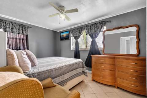 2131 Acapulco Drive, Miramar FL - photo 19 of 33