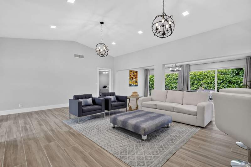 3 bedroom Single Family Residence at 10723 Greentrail Drive, Pine Tree Village, Boynton Beach — photo 3