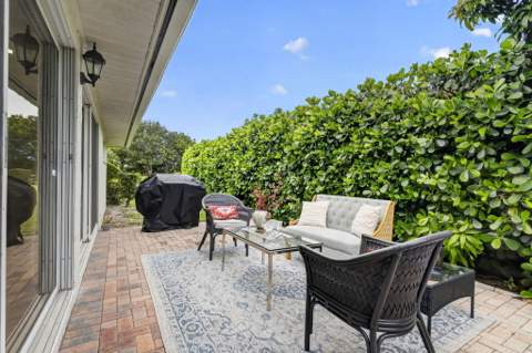 10723 Greentrail Drive, Boynton Beach FL - photo 22 of 28