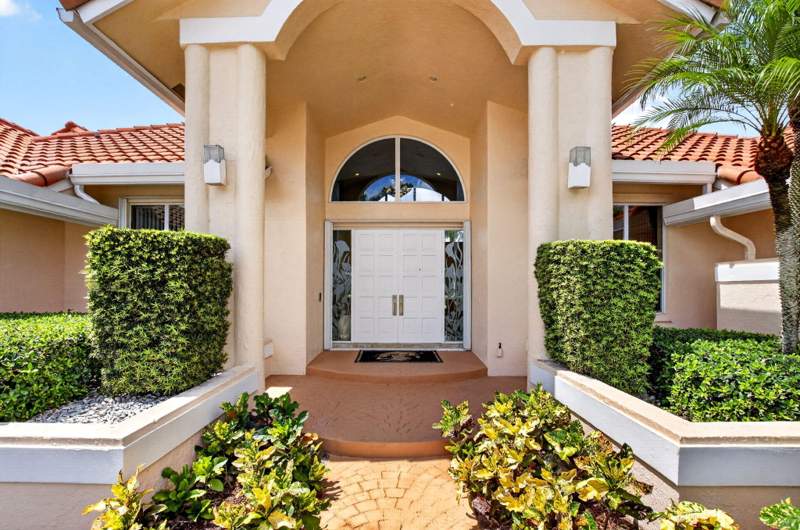 4 bedroom Single Family Residence at 10192 Shireoaks Lane, Stonebridge 1, Boca Raton — photo 5