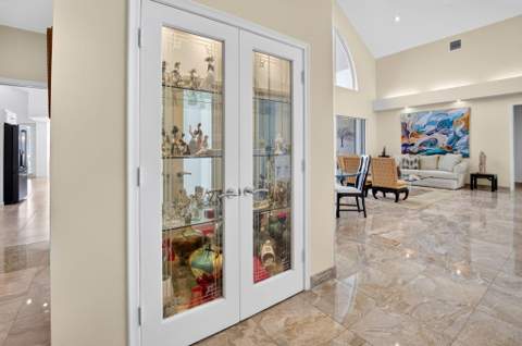 10192 Shireoaks Lane, Boca Raton FL - photo 15 of 111
