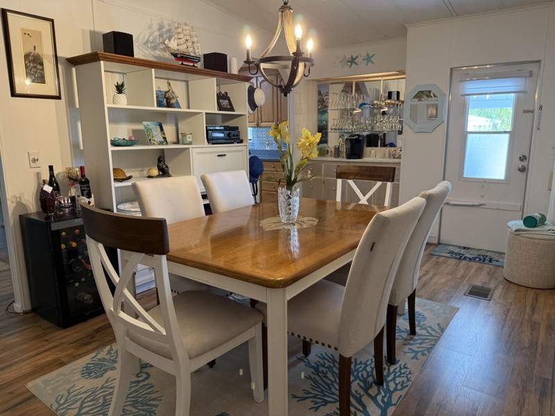 2 bedroom Manufactured Home at 2 Jose Martin, Spanish Lakes Country Club Village, Fort Pierce — photo 3