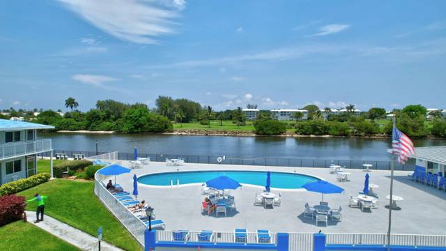 2430 S FEDERAL Highway #2 home for sale in Hampshire Gardens