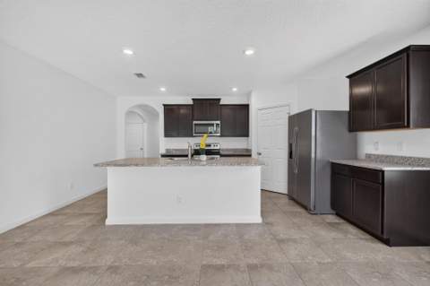 6289 NW Regent Street, Port St. Lucie FL - photo 8 of 48