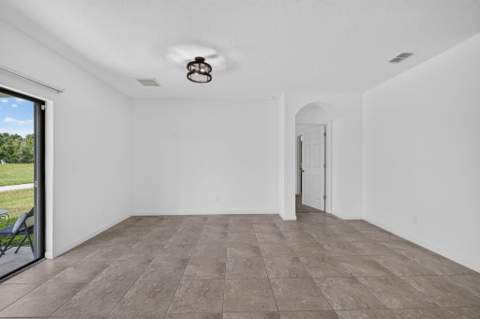 6289 NW Regent Street, Port St. Lucie FL - photo 12 of 48