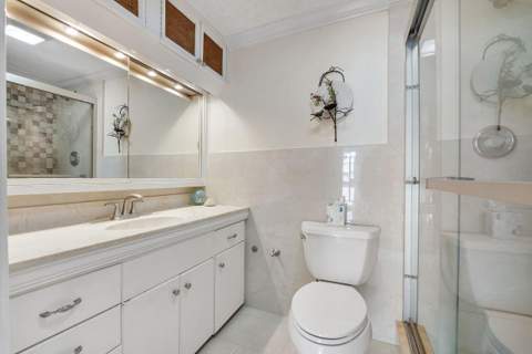 500 SE 21st Avenue #304, Deerfield Beach FL - photo 16 of 27