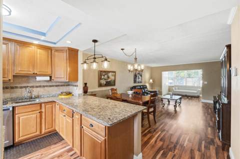 7837 Golf Circle Drive #209, Margate FL - photo 7 of 17