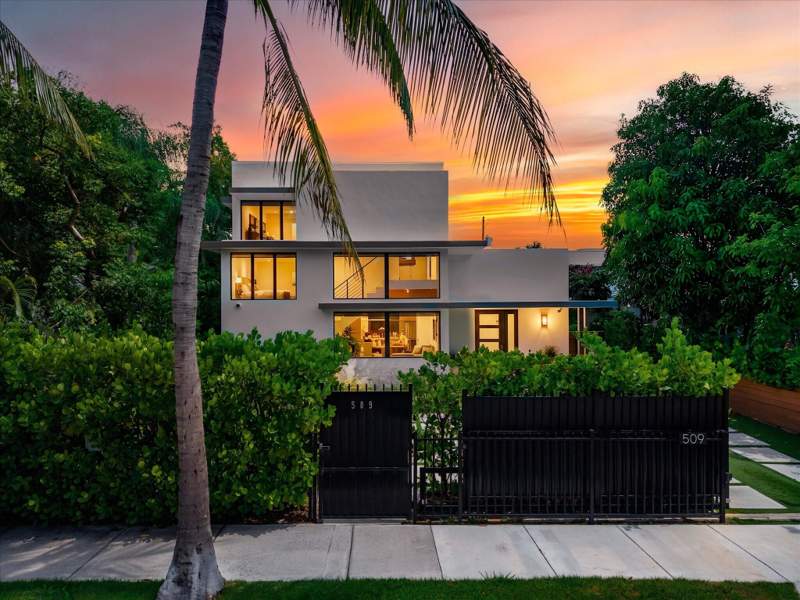 4 bedroom Single Family Residence at 509 38th Street, Northwood Add, West Palm Beach — photo 3