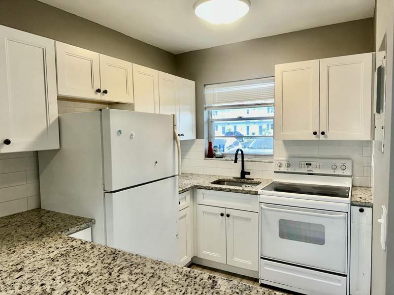 1 bedroom Condominium at 1113 Lake Terrace #107, Leisureville Lake Condo, Boynton Beach — photo 3