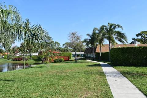 5241 Privet Place #B, Delray Beach FL - photo 16 of 24