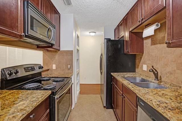 2301 N Congress Avenue #27