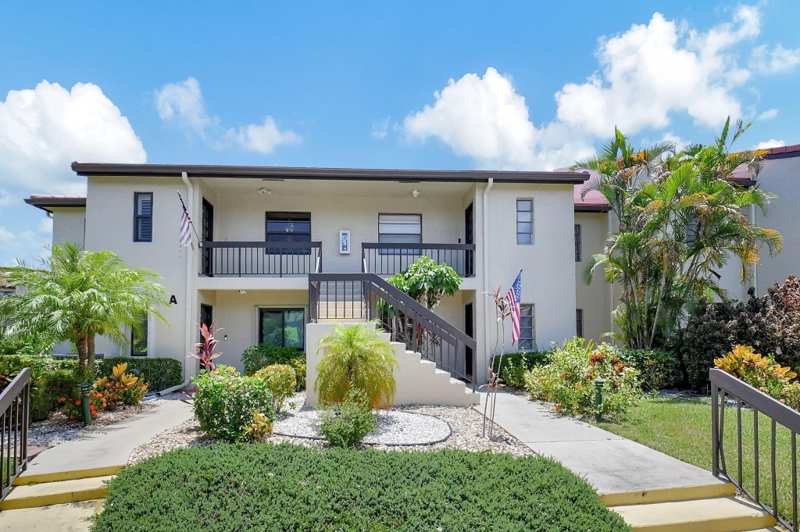 3 bedroom Condominium at 21214 Lago Circle #8b, Fairways Of Boca Lago Condo, Boca Raton — photo 1