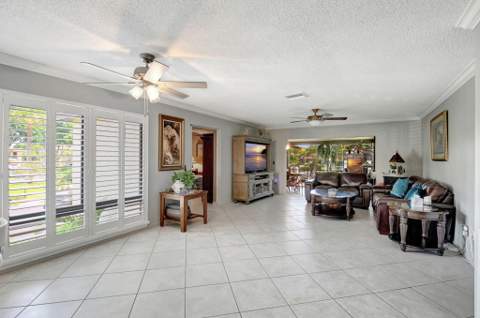 21214 Lago Circle #8b, Boca Raton FL - photo 8 of 49
