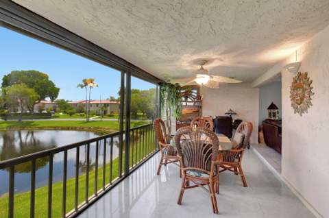21214 Lago Circle #8b, Boca Raton FL - photo 19 of 49