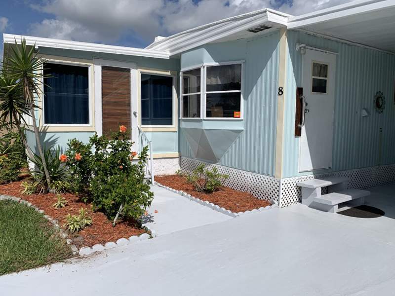 2 bedroom Manufactured Home at 8 Brisa Lane, Spanish Lakes Riverfront, Port St. Lucie — photo 4
