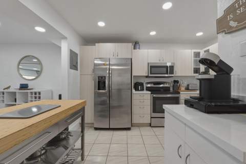 9200 N Hollybrook Lake Drive #310, Pembroke Pines FL - photo 10 of 54