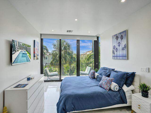 3 bedroom Townhouse at 2514 NE 21st Street #A, Livermore Estates, Fort Lauderdale — photo 4
