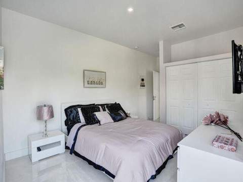 2514 NE 21st Street #A, Fort Lauderdale FL - photo 15 of 41