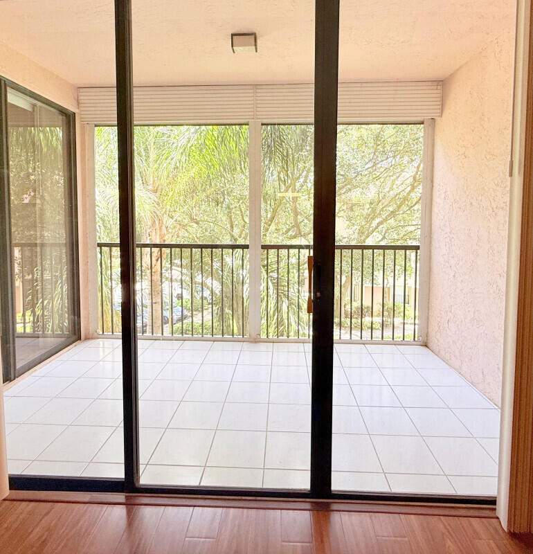 3 bedroom Condominium at 4300 NW 30th Street #343, Bayport Village D Condo, Coconut Creek — photo 2