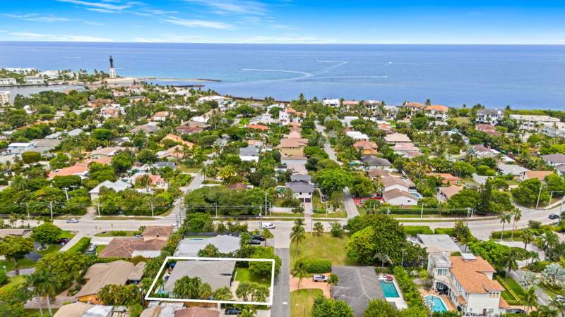 3 bedroom Single Family Residence at 3209 Leigh Road, Hillsboro Shores Sec, Pompano Beach — photo 2