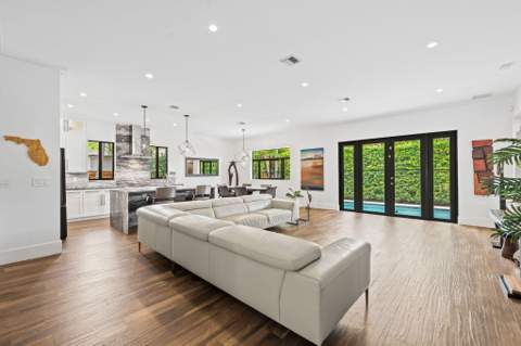 3209 Leigh Road, Pompano Beach FL - photo 9 of 34