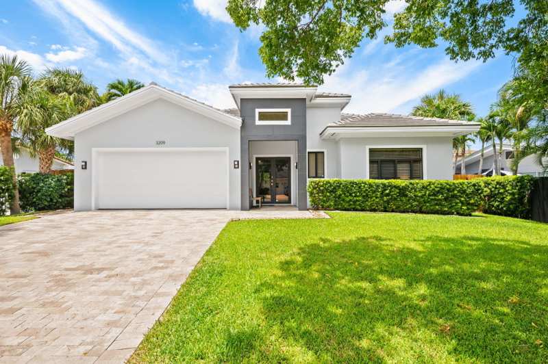 3 bedroom Single Family Residence at 3209 Leigh Road, Hillsboro Shores Sec, Pompano Beach — photo 1