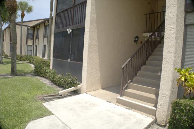 2 bedroom Condominium at 824 Sky Pine Way #C1, Pine Ridge North Village IV Condo, Greenacres — photo 3