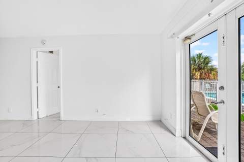 840 Pine Drive #104, Pompano Beach FL - photo 14 of 43