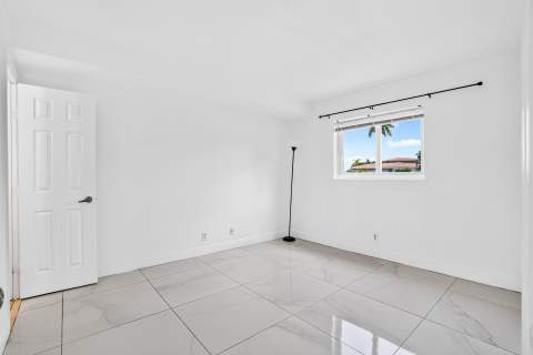 840 Pine Drive #104, Pompano Beach FL - photo 20 of 43