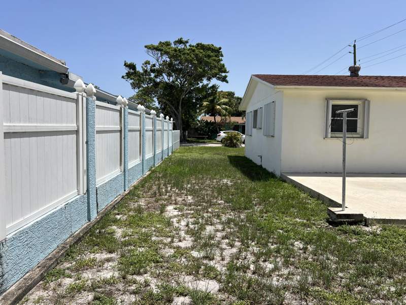 4 bedroom Single Family Residence at 816 24th Avenue, Worthmore Park, Lake Worth Beach — photo 4