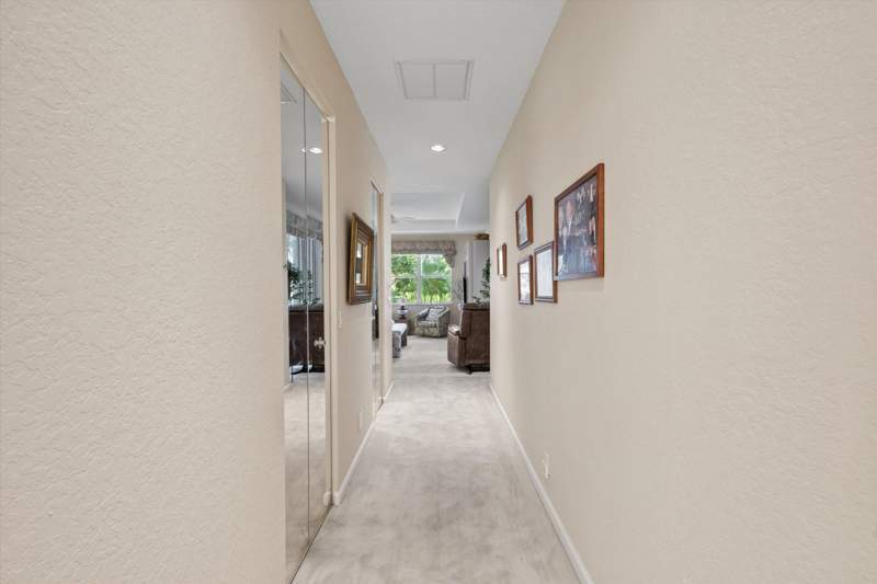 3 bedroom Single Family Residence at 4674 Hazleton Lane, Wycliffe - Huntington, Lake Worth — photo 4