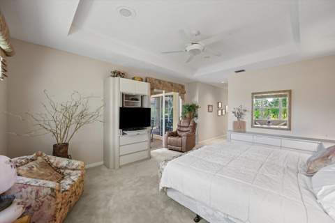 4674 Hazleton Lane, Lake Worth FL - photo 22 of 59