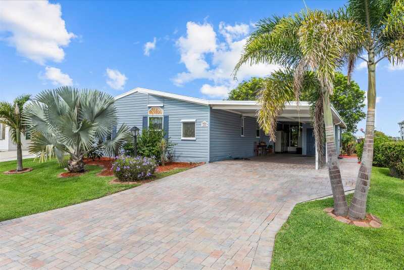 2 bedroom Manufactured Home at 7933 Meadowlark Lane, The Preserve At Savanna Club, Port St. Lucie — photo 1