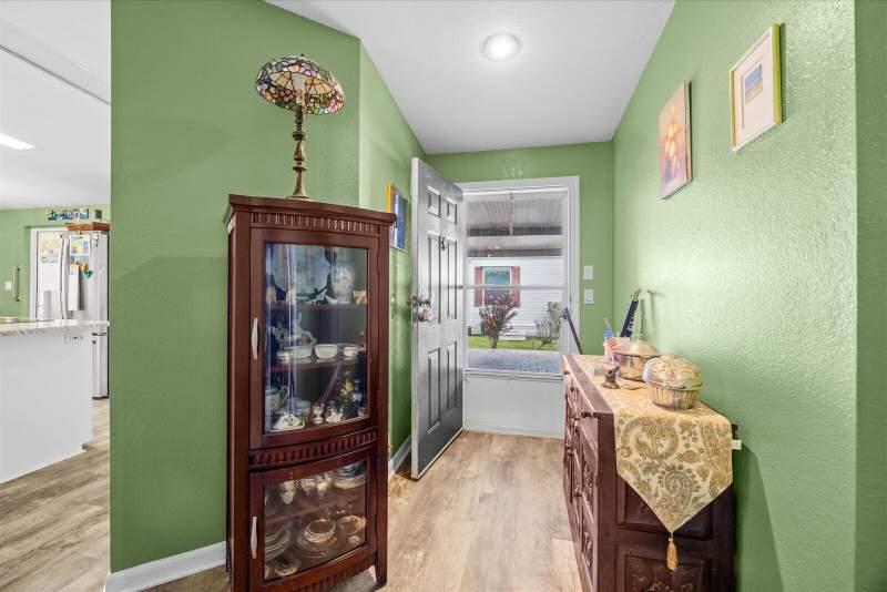 2 bedroom Manufactured Home at 7933 Meadowlark Lane, The Preserve At Savanna Club, Port St. Lucie — photo 4